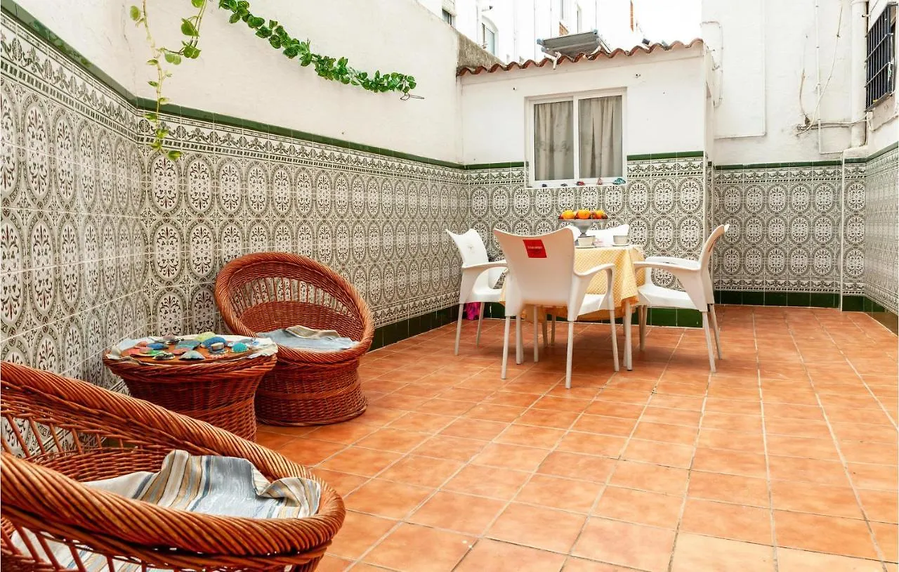 3 Bedroom Nice Apartment In Huelva